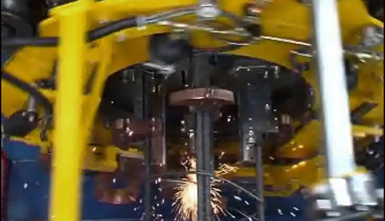 Tubular roll welding machine